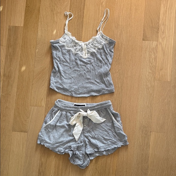 Abercrombie & Fitch Other - Abercrombie & Fitch Gray Lace Trim Pajama Set